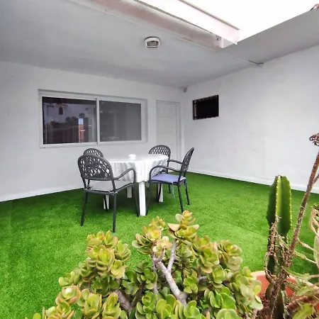 Deluxe Villas Canarias Apartment